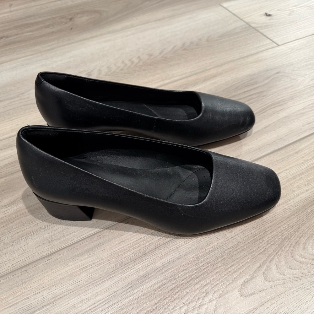 Clarks leather shoes
